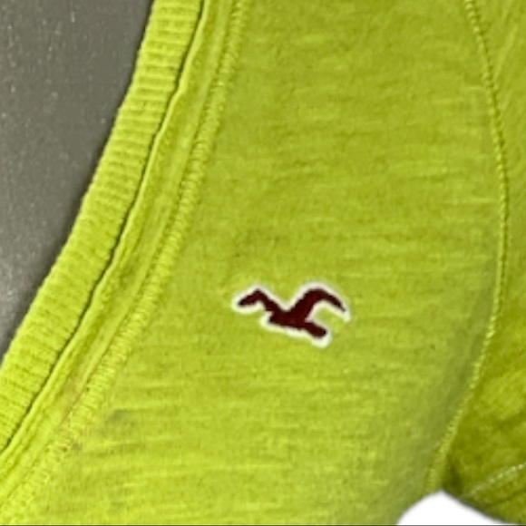 Hollister Green Short Sleeves V Neck T Shirt Size M - Picture 10 of 11